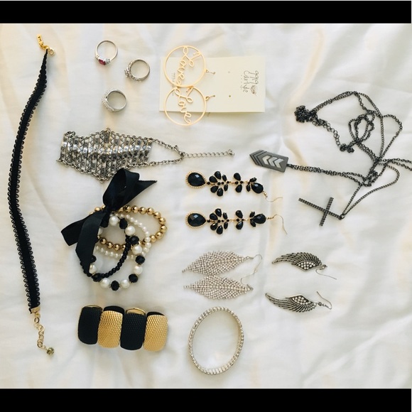Target Jewelry bundle! 🛍 - Picture 2 of 4